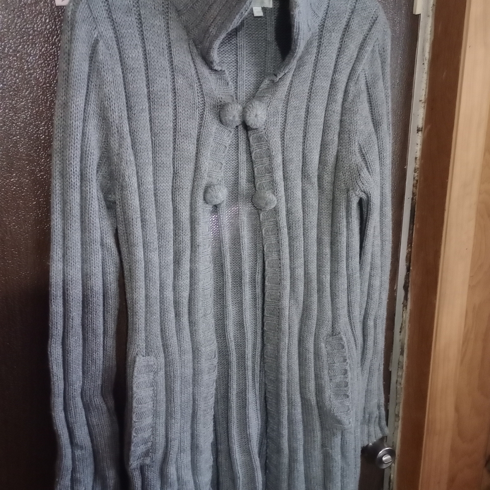 Elegant Gray Women's Cardigan Sweater